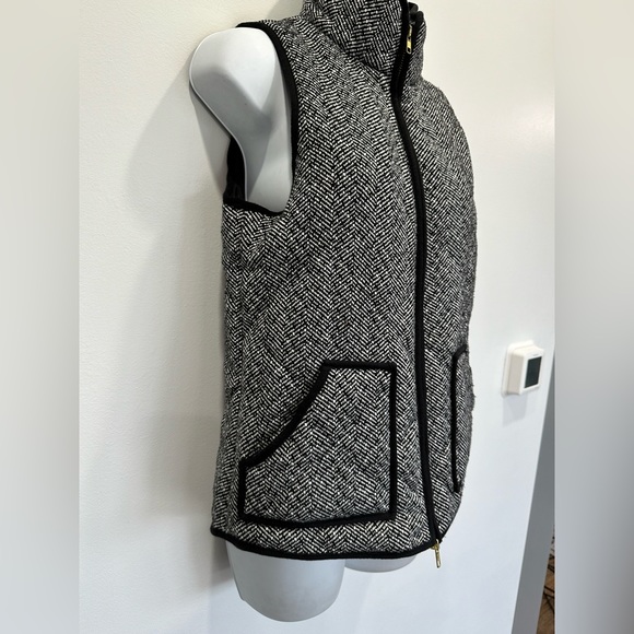 Herringbone vest with gold zipper - Picture 3 of 6